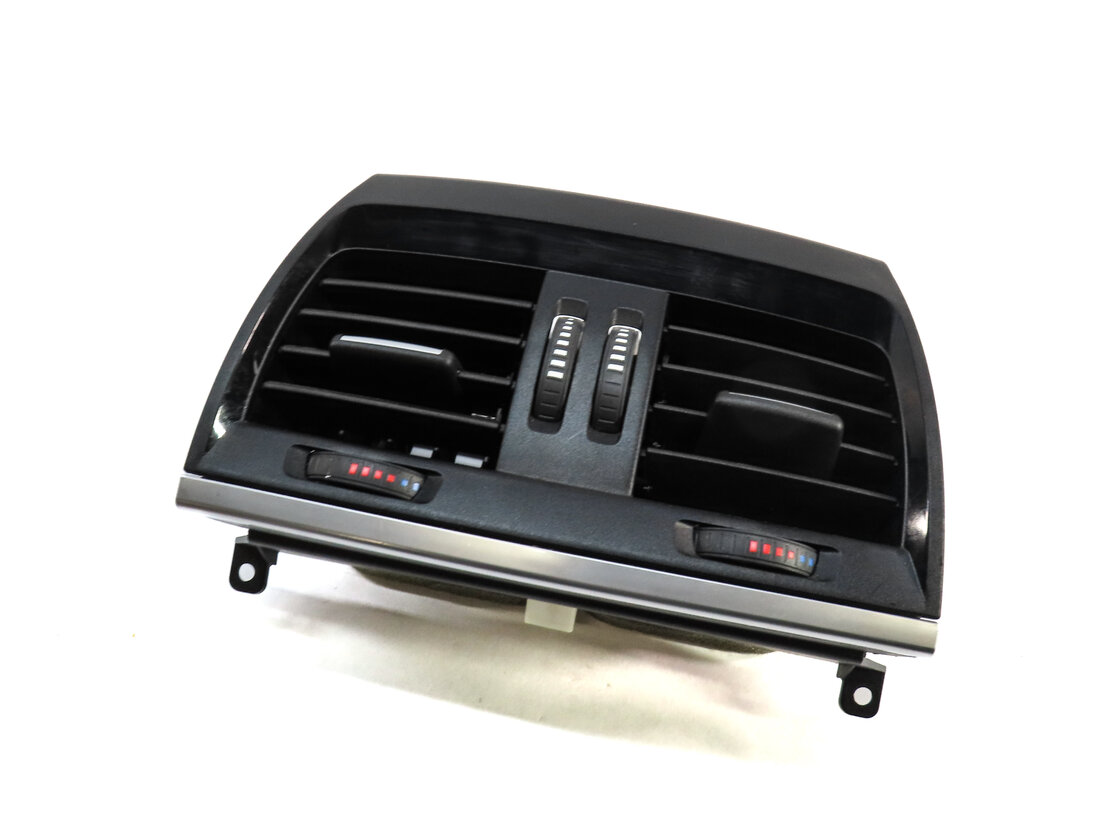 Thumbnail 1: 2016 BMW X5 (F15) REAR CENTER CONSOLE HVAC A/C HEATER AIR VENT (Black)