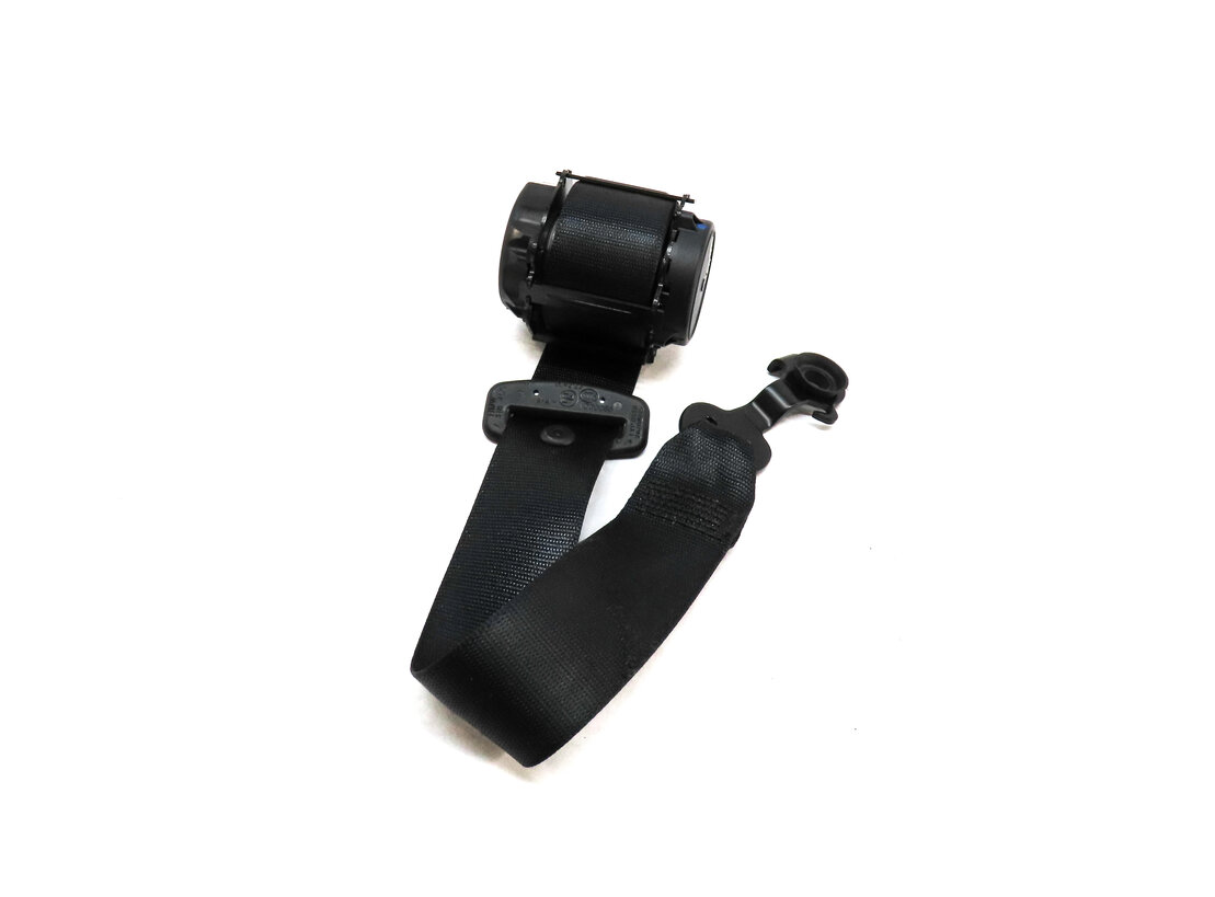 Thumbnail 1: 2016 BMW X5 (F15) REAR LEFT 3RD ROW SEATBELT RETRACTOR (Black)