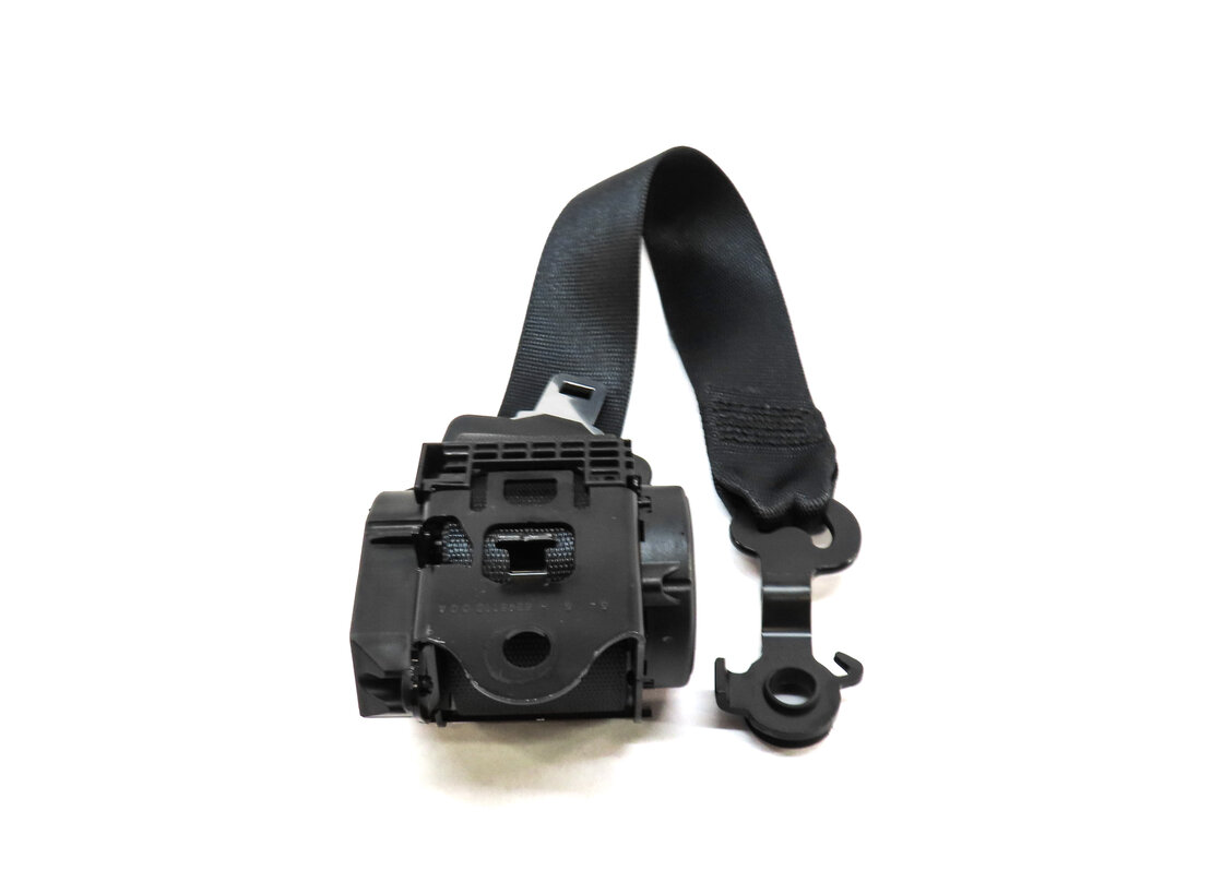 Thumbnail 3: 2016 BMW X5 (F15) REAR LEFT 3RD ROW SEATBELT RETRACTOR (Black)