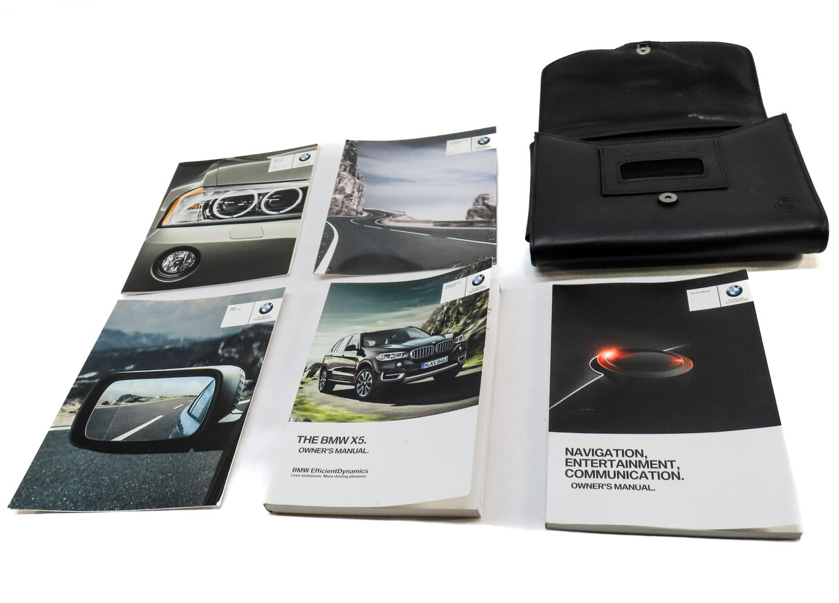 Thumbnail 3: 2016 BMW X5 (F15) OWNERS MANUAL BOOKLET SET 6 w/ CARRYING CASE
