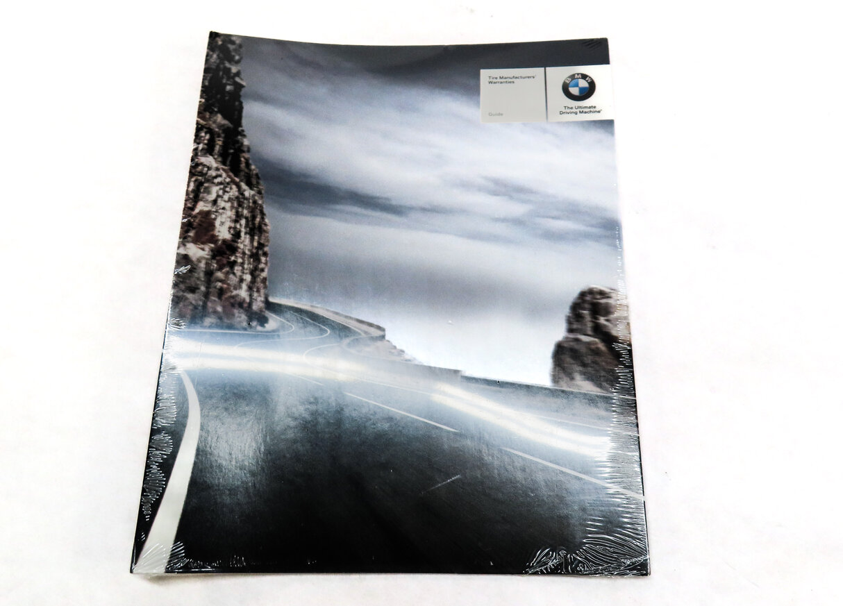 Thumbnail 7: 2016 BMW X5 (F15) OWNERS MANUAL BOOKLET SET 6 w/ CARRYING CASE