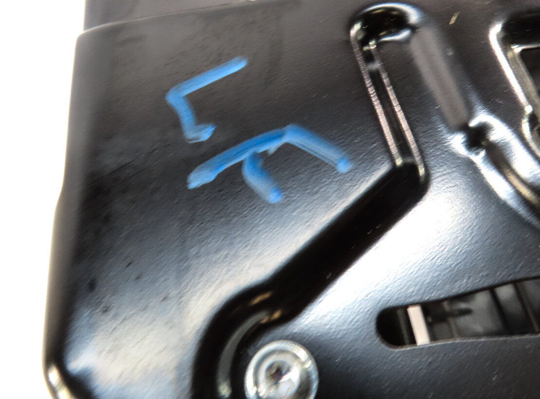 Thumbnail 7: 2016 BMW X5 (F15) FRONT LEFT DRIVER SEAT TRACK WITH ADJUST MOTORS