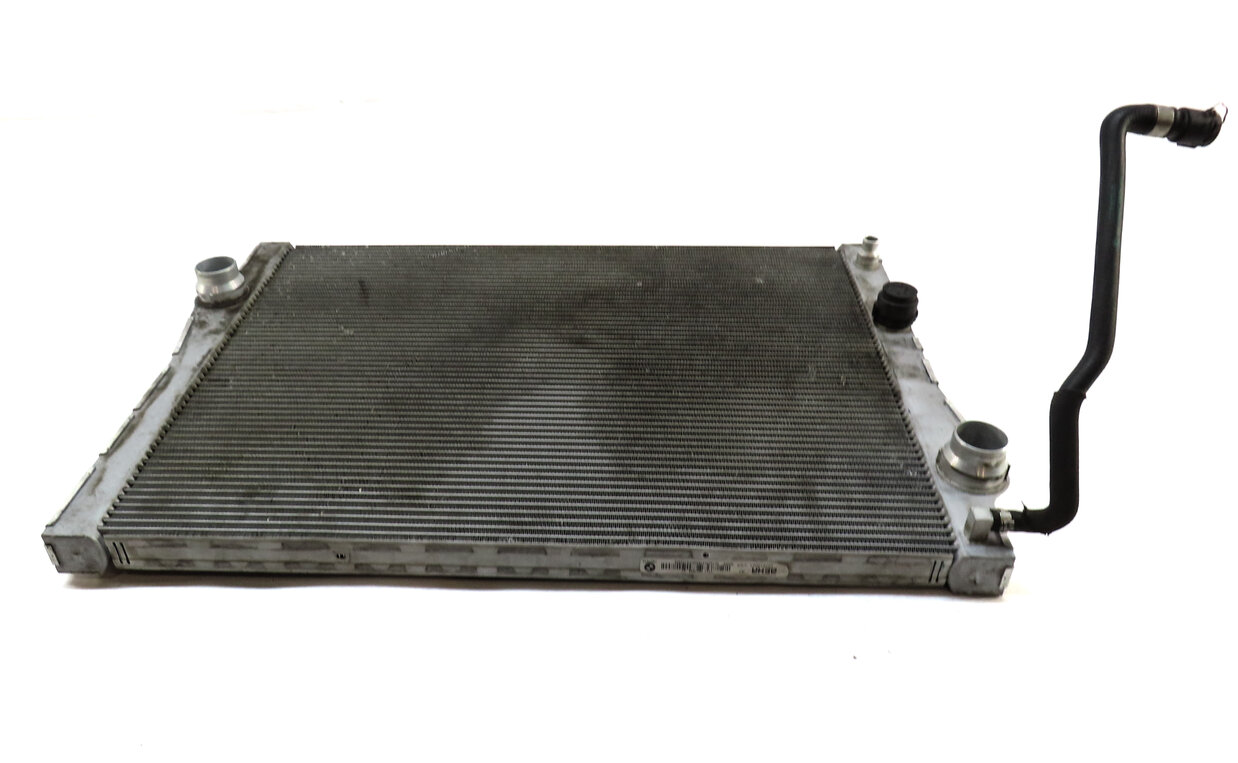 Thumbnail 3: 2014-2016 BMW X5 X6 (F15 F16) 2.0L / 3.0L ENGINE AUTO - MAIN PRIMARY RADIATOR
