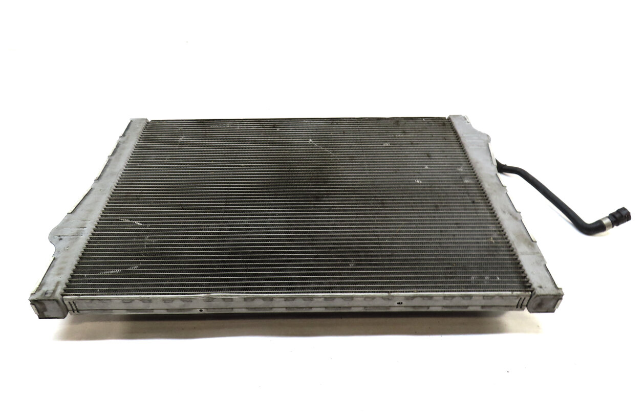 Thumbnail 4: 2014-2016 BMW X5 X6 (F15 F16) 2.0L / 3.0L ENGINE AUTO - MAIN PRIMARY RADIATOR