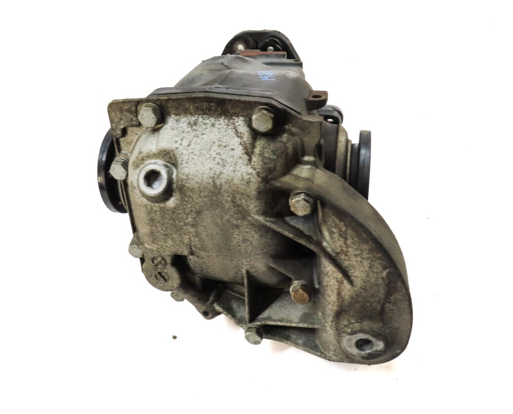 Thumbnail 4: 2015 BMW X1 (E84) 2.0L TURBO 2.0T REAR DIFFERENTIAL (FROM PRODUCTION 09/2014)