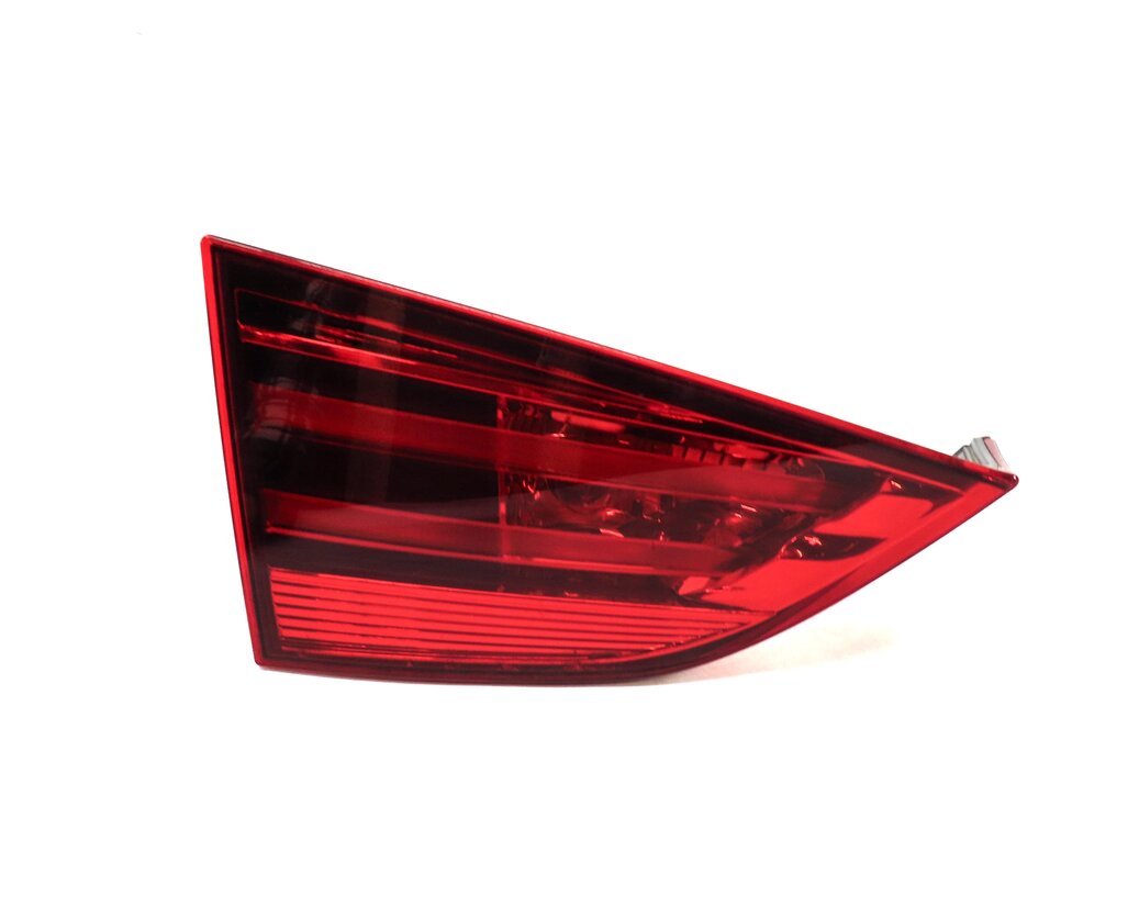 Thumbnail 3: 2012-2015 BMW X1 (E84) LEFT DRIVER REAR TRUNK INNER TAILLIGHT LIGHT LAMP