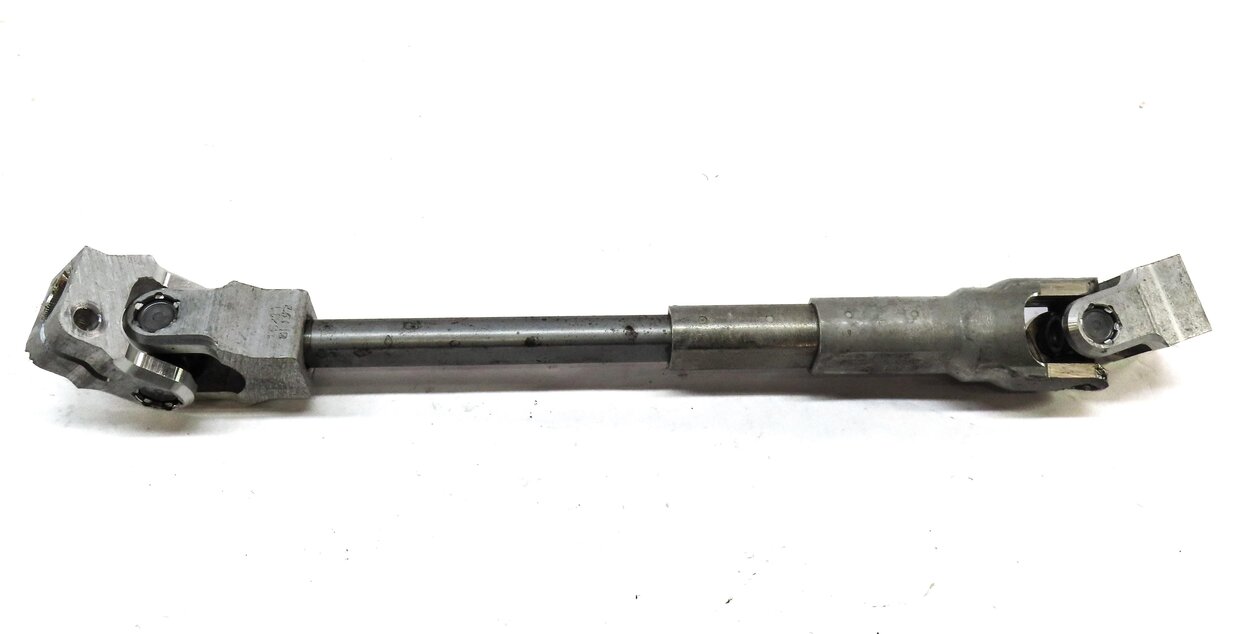 Thumbnail 3: 2015 BMW X1 (E84) FRONT LEFT STEERING COLUMN U-JOINT SHAFT 6769157