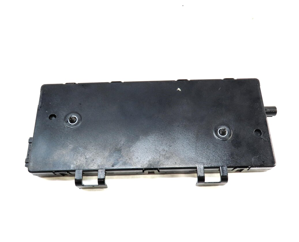 Thumbnail 3: 2015 BMW X1 (E84) ANTENNA DIVERSITY CONTROL MODULE 9168334