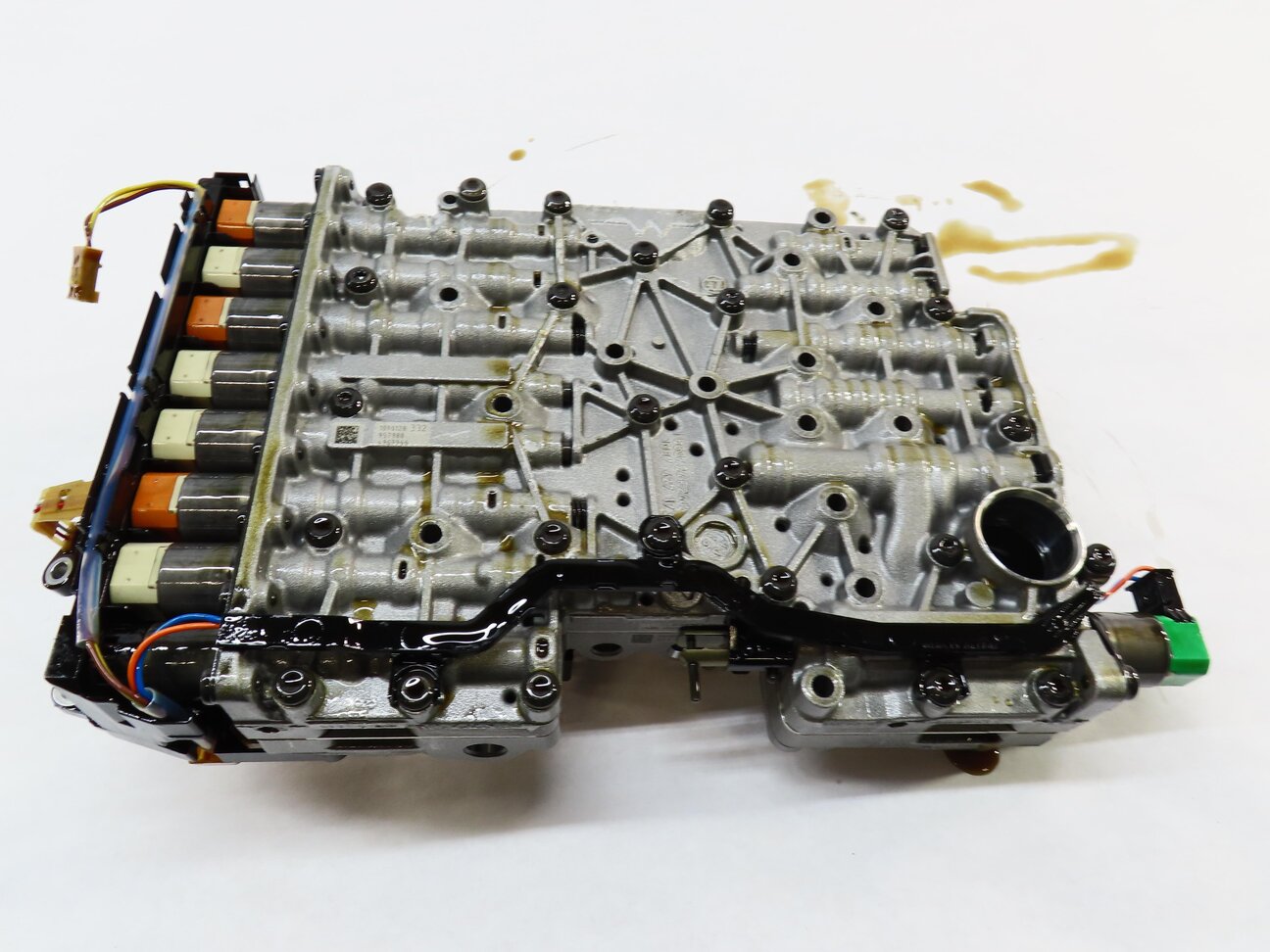 Thumbnail 4: 14-15 BMW X1 (E84) 28i RWD A/T AUTOMATIC TRANSMISSION VALVE BODY w/ MECHATRONIC