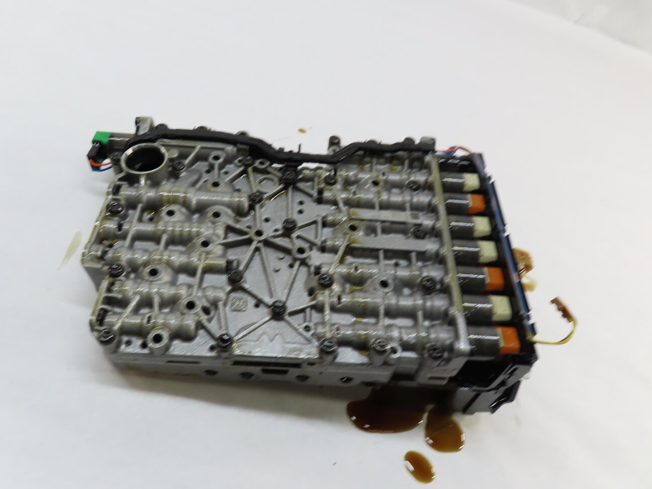 Thumbnail 5: 14-15 BMW X1 (E84) 28i RWD A/T AUTOMATIC TRANSMISSION VALVE BODY w/ MECHATRONIC