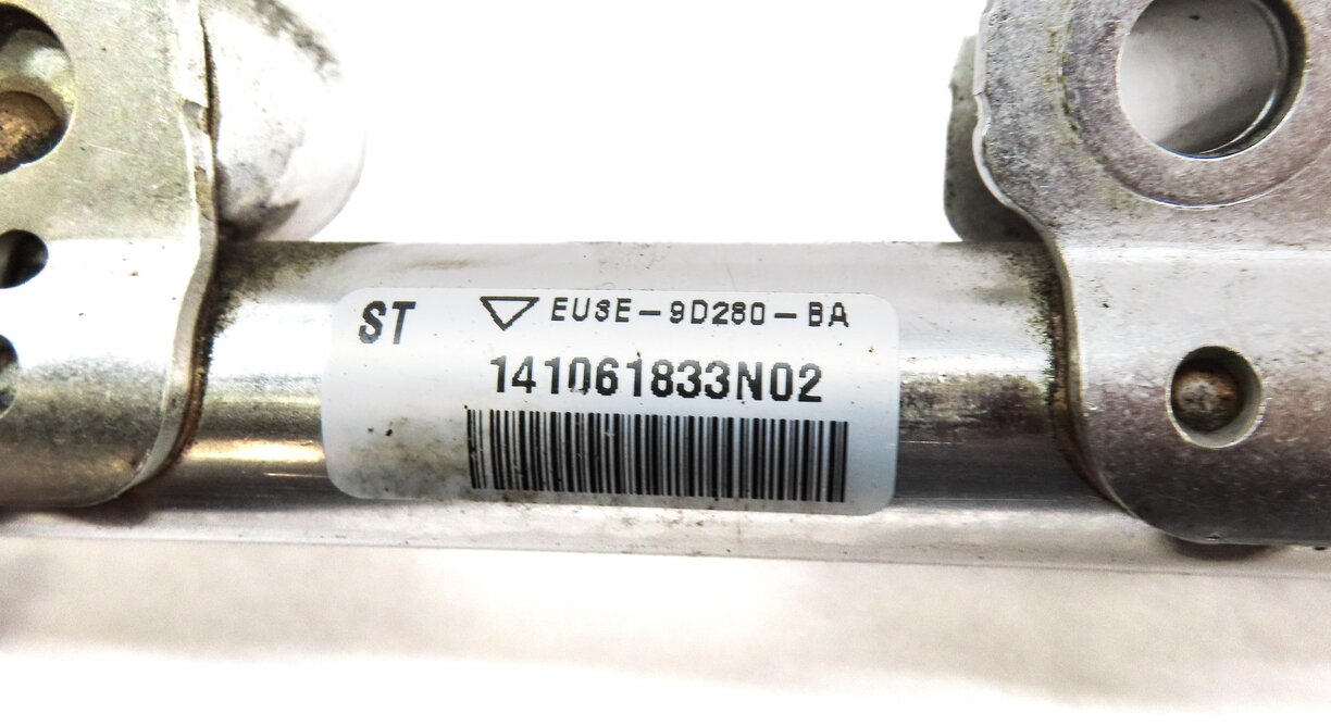 Thumbnail 7: 2015 LAND RANGE ROVER EVOQUE (L538) 2.0L TURBO ENGINE FUEL RAIL w/ LINE & SENSOR