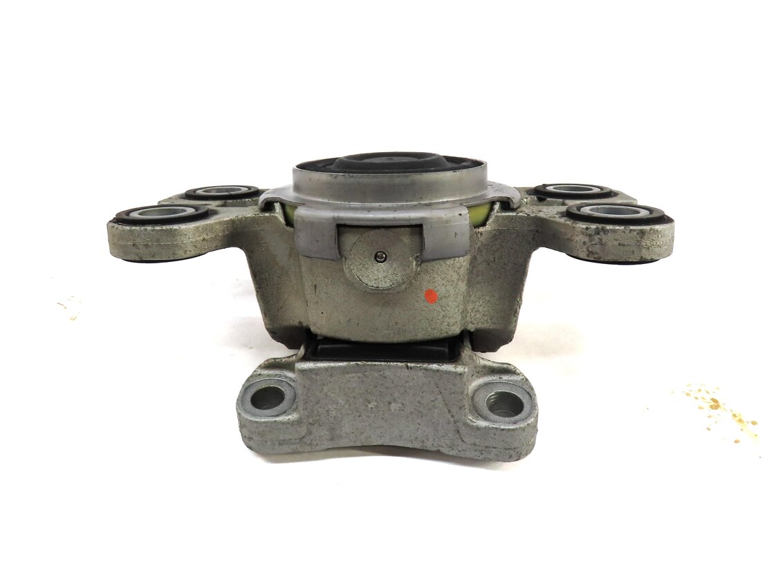 Thumbnail 3: 2015 LAND RANGE ROVER EVOQUE (L538) 2.0L TURBO REAR TRANSMISSION MOUNT BRACKET