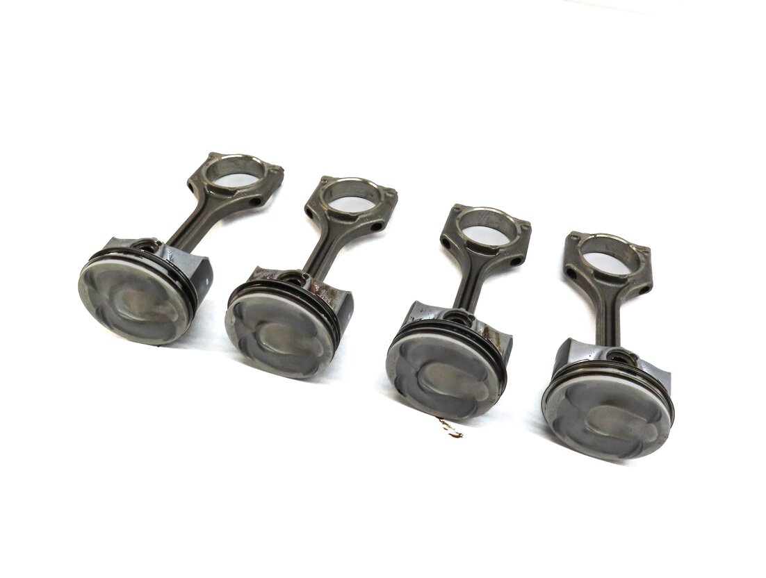Thumbnail 1: 2015 LAND RANGE ROVER EVOQUE L538 2.0L TURBO ENGINE CONNECTING ROD & PISTON SET4