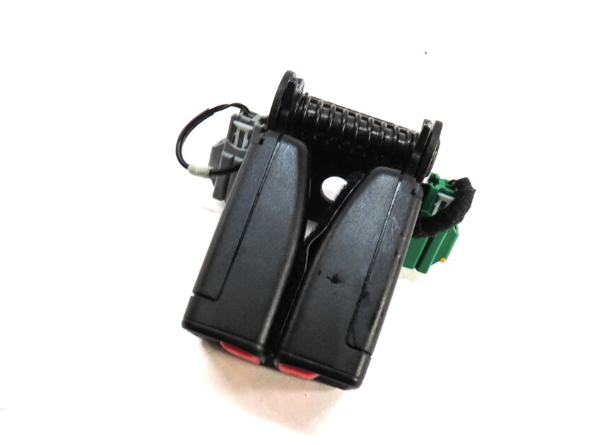 2015 LAND RANGE ROVER EVOQUE (L538) REAR RIGHT & CENTER SEATBELT BUCKLE RECEIVER
