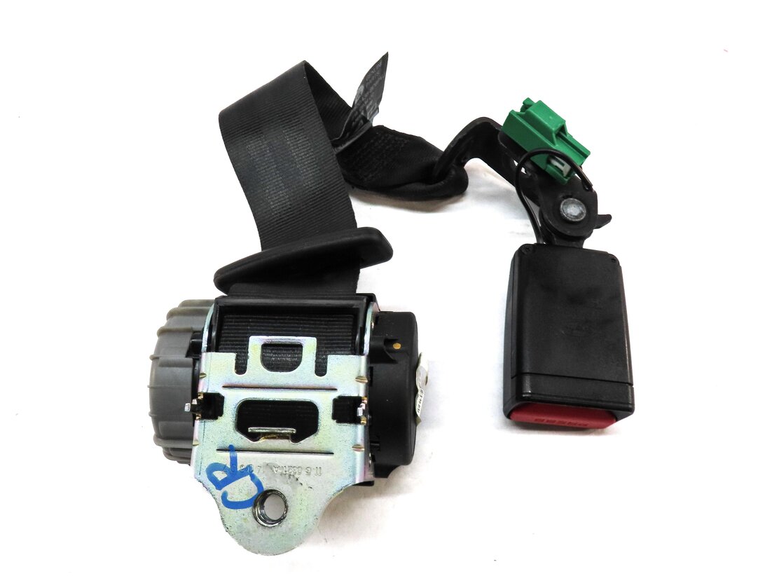 Thumbnail 3: 2015 LAND RANGE ROVER EVOQUE L538 REAR CENTER SEATBELT RETRACTOR w/ BUCKLE BLACK