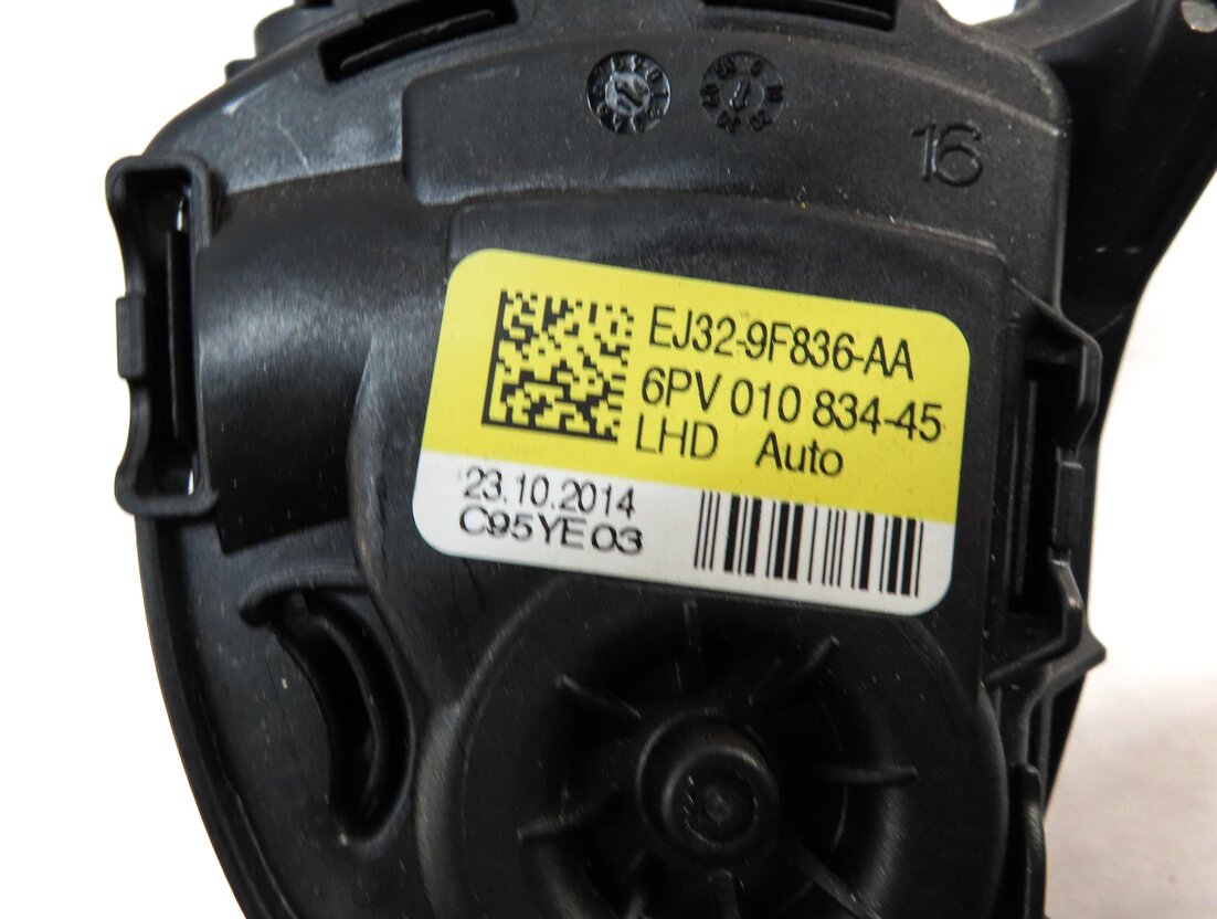 Thumbnail 6: 2015 LAND RANGE ROVER EVOQUE (L538) THROTTLE ACCELERATOR GAS PEDAL EJ329F836AA
