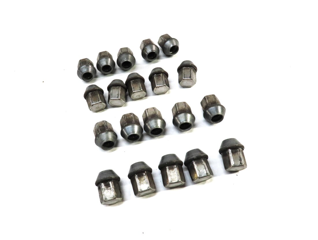 2008-2020 LAND ROVER LR2 DISCOVERY SPORT RANGE ROVER EVOQUE VALAR LUG NUT SET/20