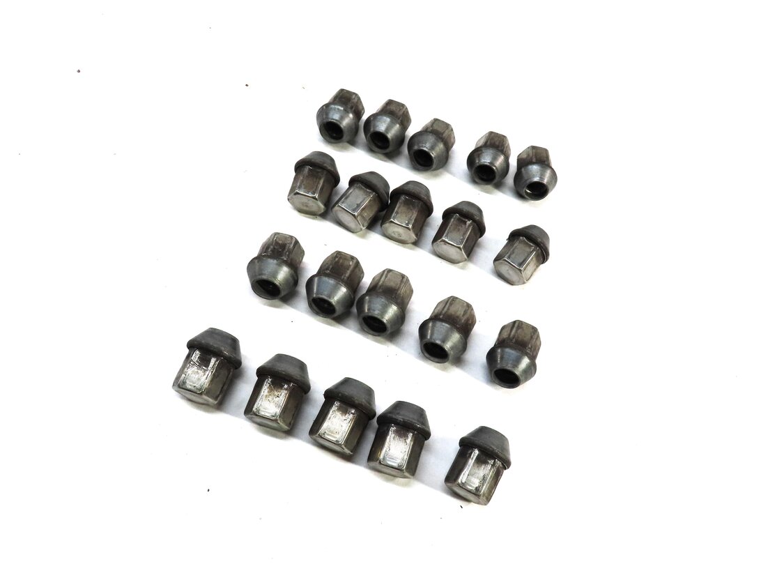 Thumbnail 3: 2008-2020 LAND ROVER LR2 DISCOVERY SPORT RANGE ROVER EVOQUE VALAR LUG NUT SET/20