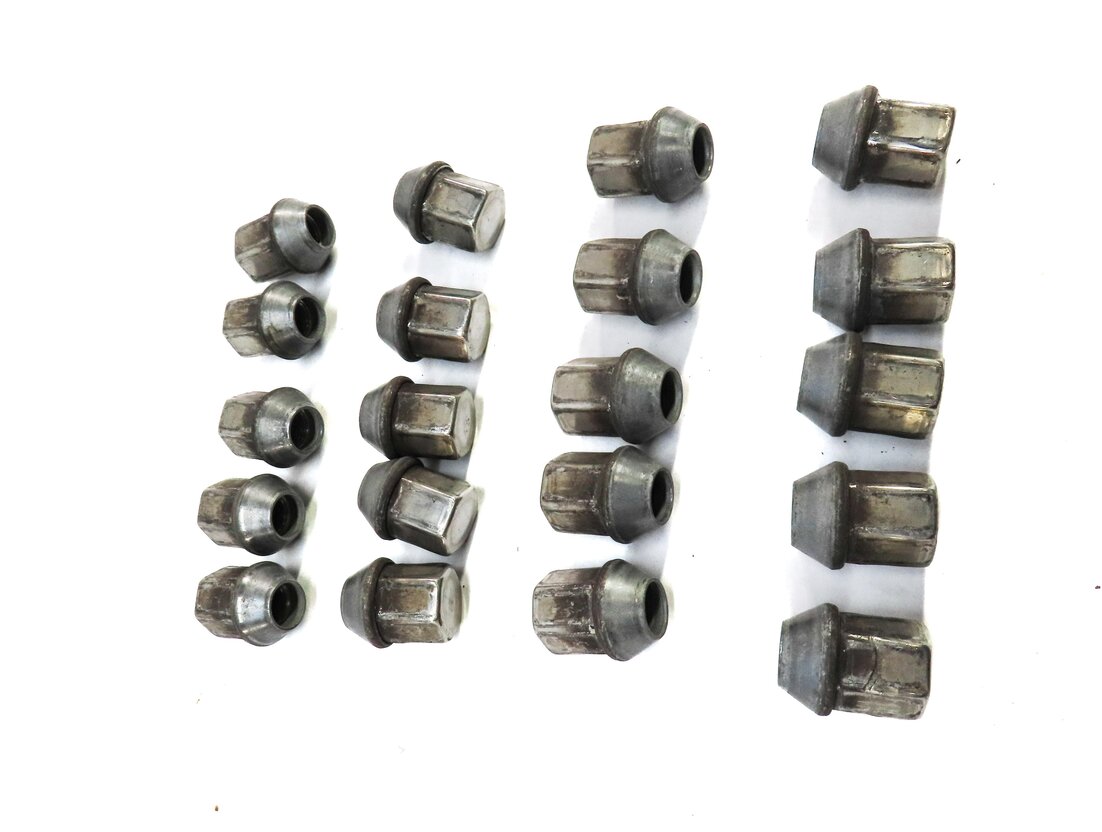 Thumbnail 5: 2008-2020 LAND ROVER LR2 DISCOVERY SPORT RANGE ROVER EVOQUE VALAR LUG NUT SET/20