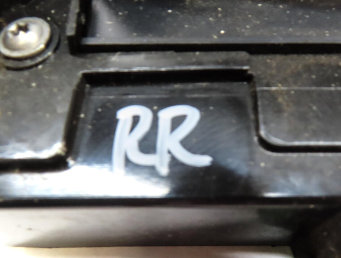 Thumbnail 4: 10-17 LR4 RANGE ROVER SPORT (L320) RIGHT REAR PASSIVE DOOR LOCK LATCH ACTUATOR