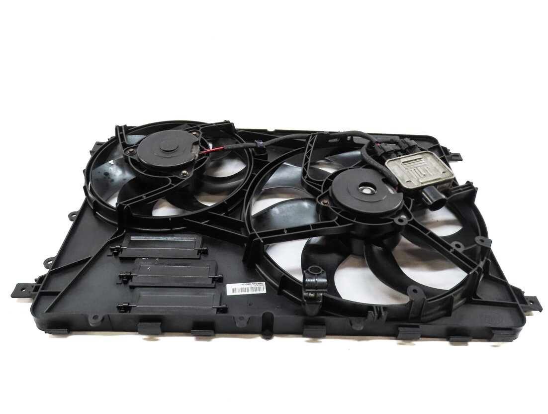 Thumbnail 5: 12-17 LR2 DISCOVERY SPORT RANGE ROVER EVOQUE (L538 L550) RADIATOR COOLING FAN