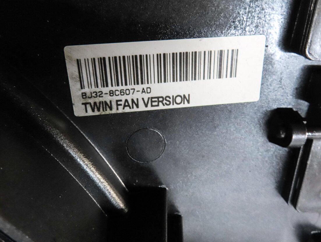 Thumbnail 6: 12-17 LR2 DISCOVERY SPORT RANGE ROVER EVOQUE (L538 L550) RADIATOR COOLING FAN