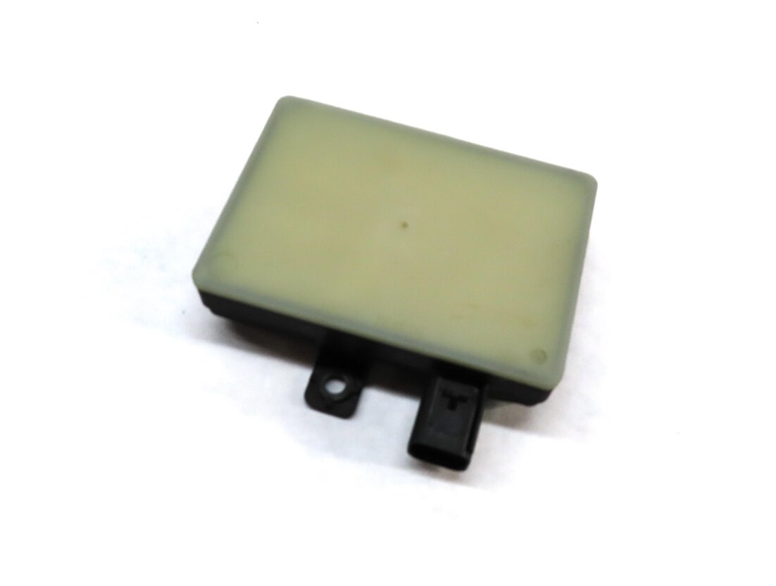 Thumbnail 1: 2015 LAND RANGE ROVER EVOQUE (L538) REAR LEFT BLIND SPOT RADAR SENSOR MODULE