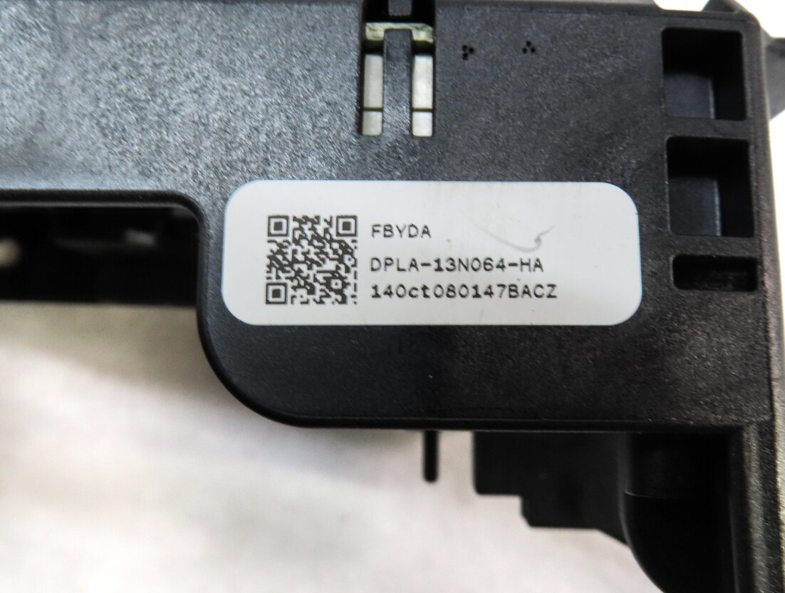 Thumbnail 5: 2015 LAND RANGE ROVER EVOQUE (L538) STEERING WHEEL COLUMN CONNECTOR MODULE