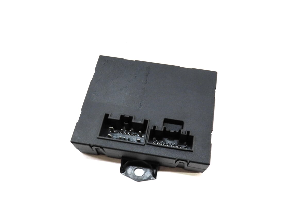 2015 LAND RANGE ROVER EVOQUE (L538) REAR TRUNK TAILGATE LIFT CONTROL MODULE