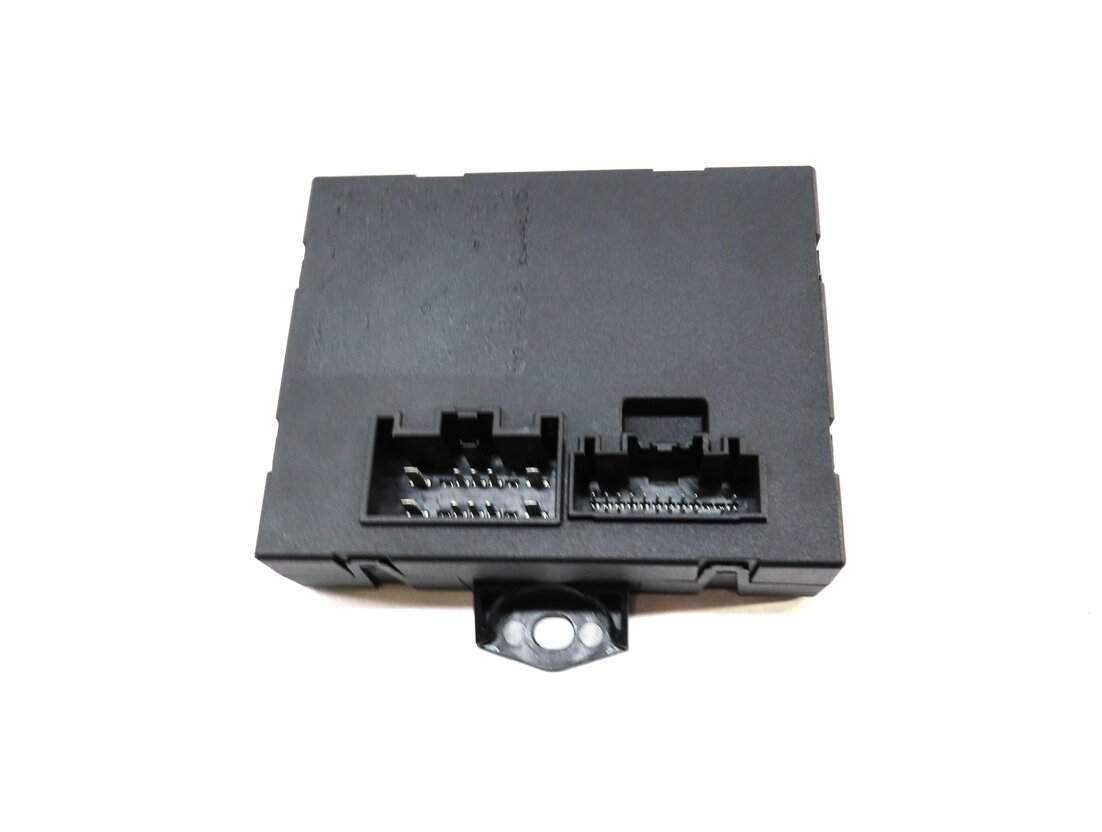 Thumbnail 2: 2015 LAND RANGE ROVER EVOQUE (L538) REAR TRUNK TAILGATE LIFT CONTROL MODULE