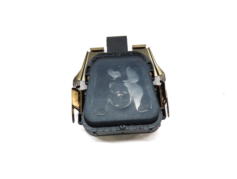 Thumbnail 2: 2015 LAND RANGE ROVER EVOQUE (L538) FRONT WINDSHIELD RAIN LIGHT SENSOR MODULE