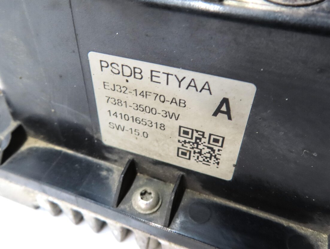 Thumbnail 4: 2015 LAND RANGE ROVER EVOQUE (L538) 2.0L TURBO ENGINE START STOP CONTROL MODULE
