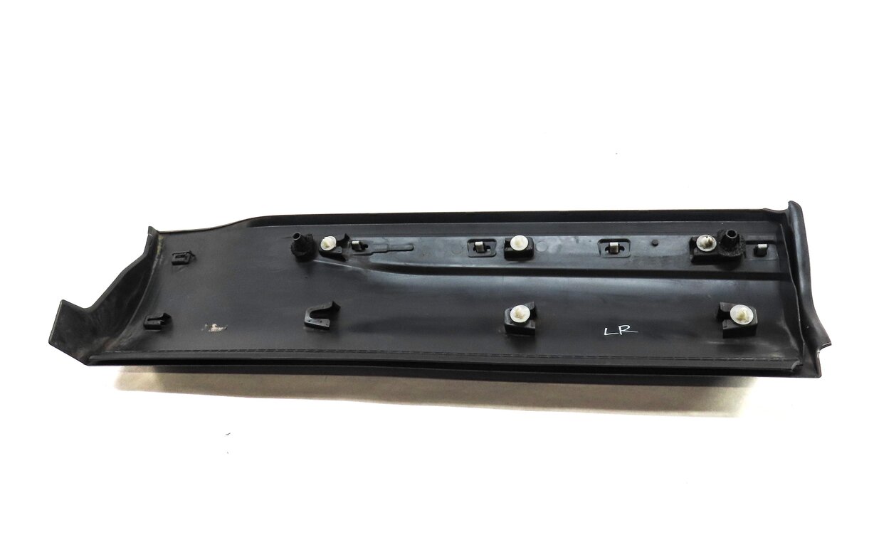 Thumbnail 5: 2015 LAND RANGE ROVER EVOQUE (L538) REAR LEFT LOWER DOOR TRIM MOULDING (BLACK)