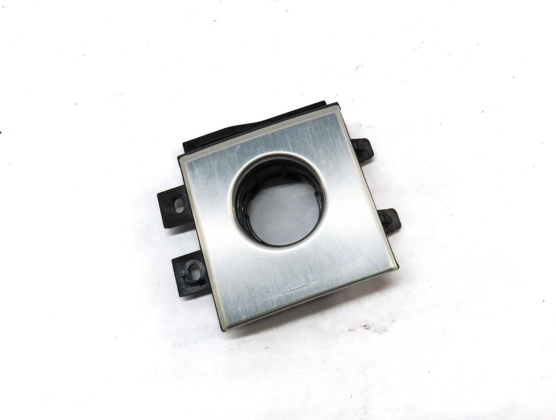 Thumbnail 1: 2015 LAND RANGE ROVER EVOQUE (L538) IGNITION START STOP SWITCH PUSH BUTTON TRIM