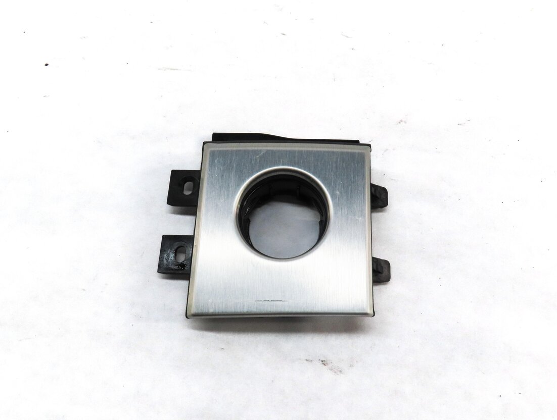 Thumbnail 2: 2015 LAND RANGE ROVER EVOQUE (L538) IGNITION START STOP SWITCH PUSH BUTTON TRIM