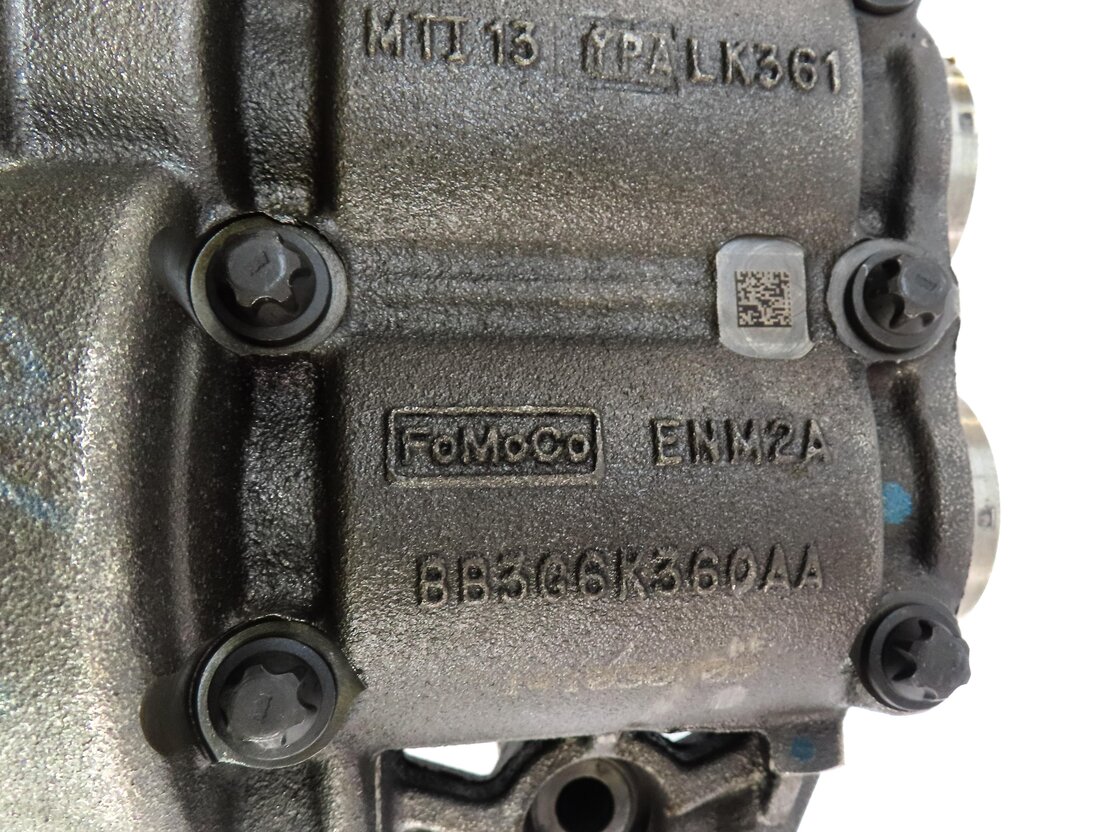 Thumbnail 7: 2015 LAND RANGE ROVER EVOQUE (L538) 2.0L TURBO ENGINE BALANCE SHAFT ASSEMBLY