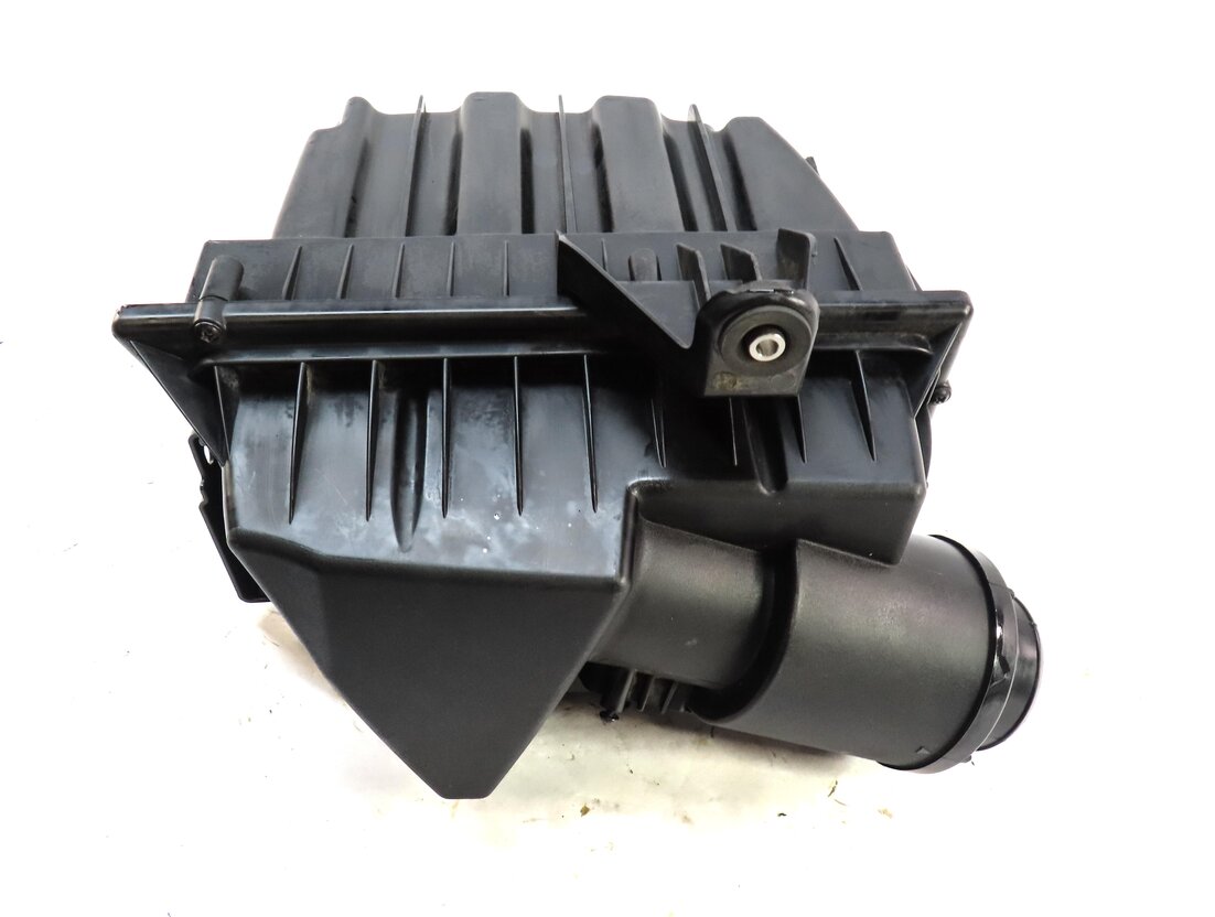 Thumbnail 6: 2015-2017 RANGE ROVER EVOQUE DISCOVERY SPORT (L538 L550) AIR FILTER BOX HOUSING