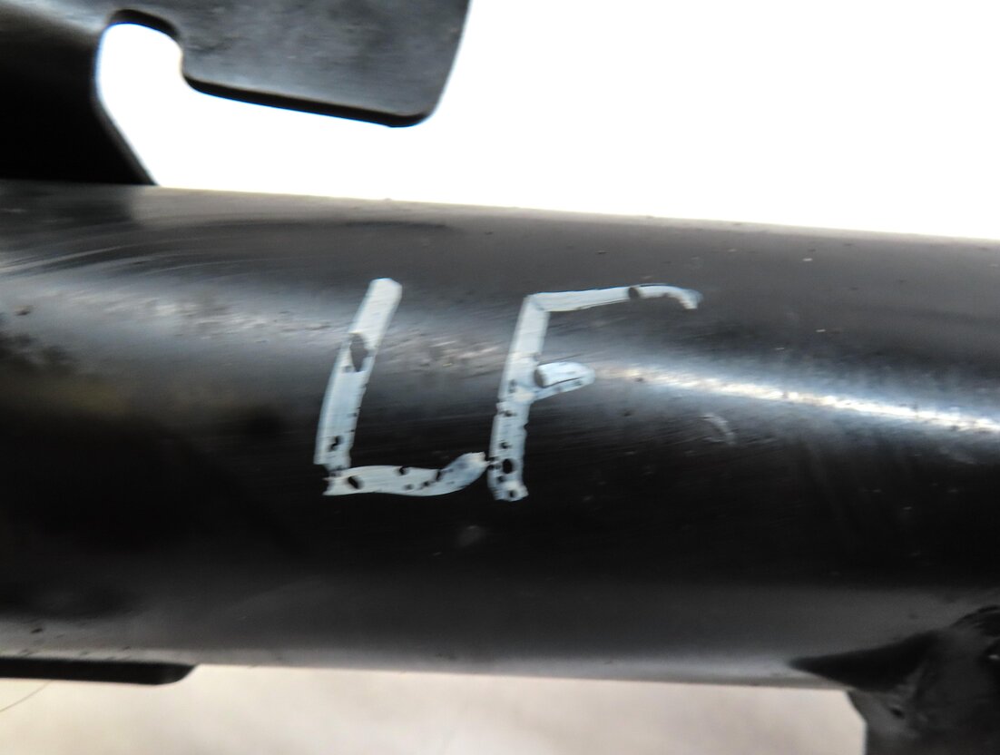 Thumbnail 9: 12-19 RANGE ROVER EVOQUE L538 FRONT LEFT & RIGHT STANDARD SUSPENSION SHOCK STRUT