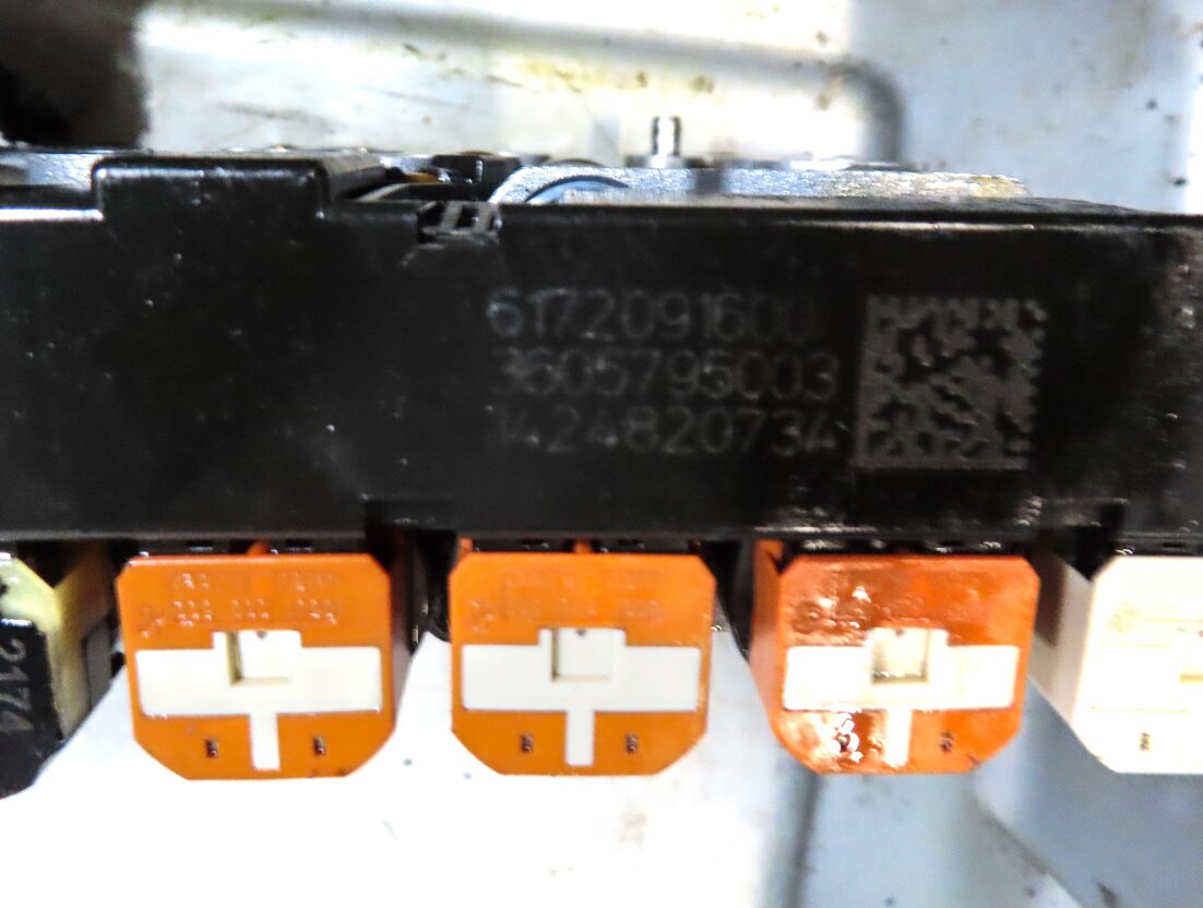 Thumbnail 8: 2014-2017 RANGE ROVER EVOQUE DISCOVERY SPORT (L538 L550) TRANSMISSION VALVE BODY