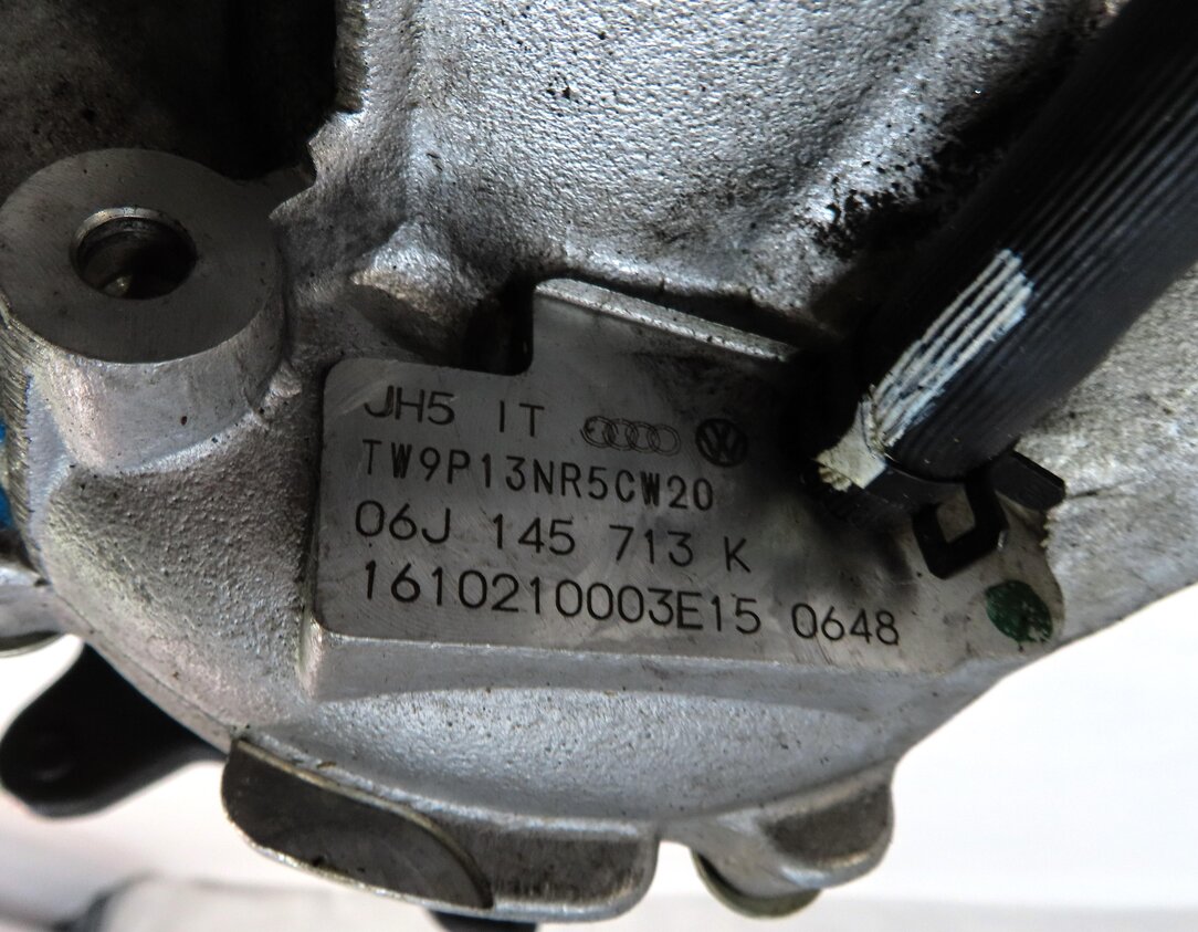 Thumbnail 9: 12-18 AUDI Q3 (8U) BEETLE JETTA TIGUAN 2.0L TURBO ENGINE TURBOCHARGER ASSEMBLY