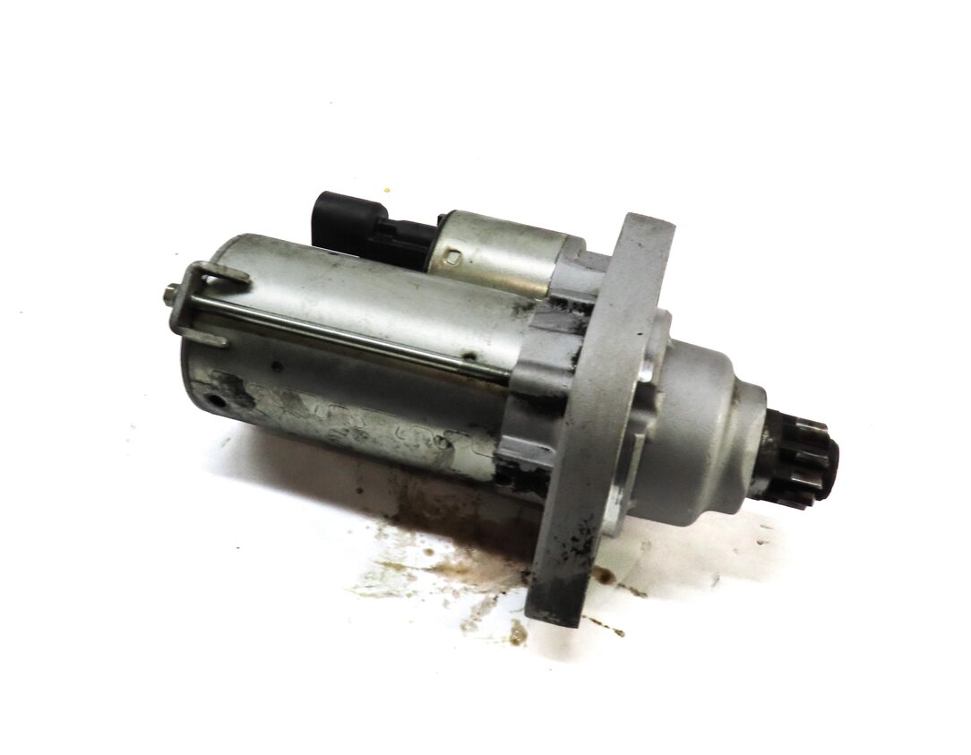 Thumbnail 1: 10-18 VW GOLF JETTA PASSAT TIGUAN AUDI TT Q3 (MK2 8U) 2.0L ENGINE STARTER MOTOR