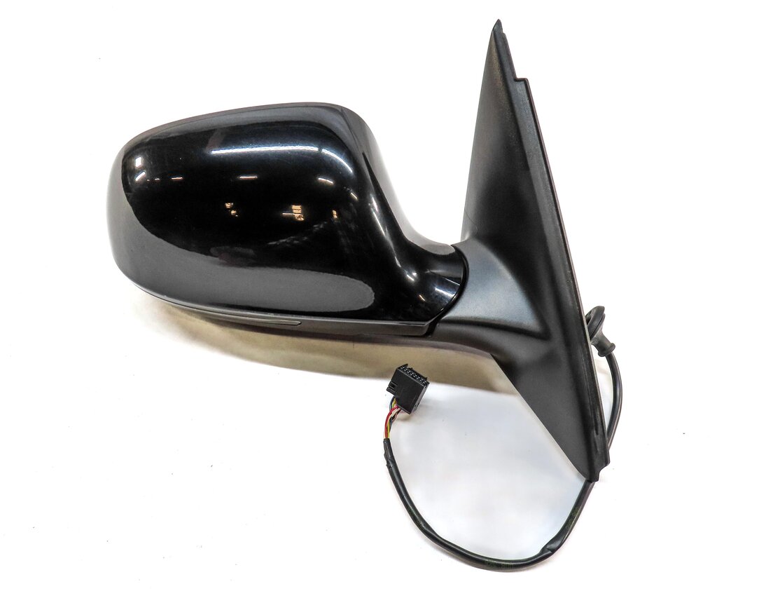 Thumbnail 4: 2015-2018 AUDI Q3 RIGHT PASSENGER HEATED DOOR MIRROR (BRILLIANT BLACK METALLIC)