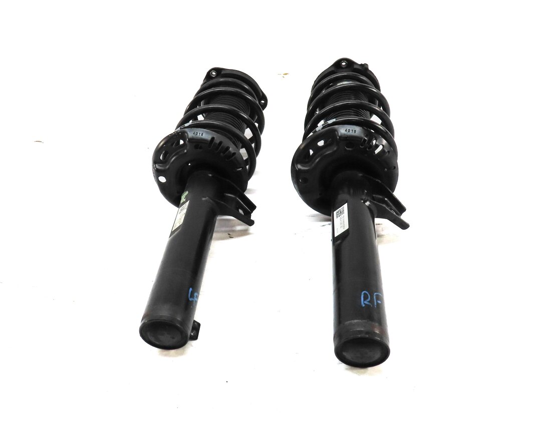 Thumbnail 2: 2015-2018 AUDI Q3 (8U) FRONT LEFT & RIGHT STANDARD SUSPENSION SHOCK STRUT SET-2