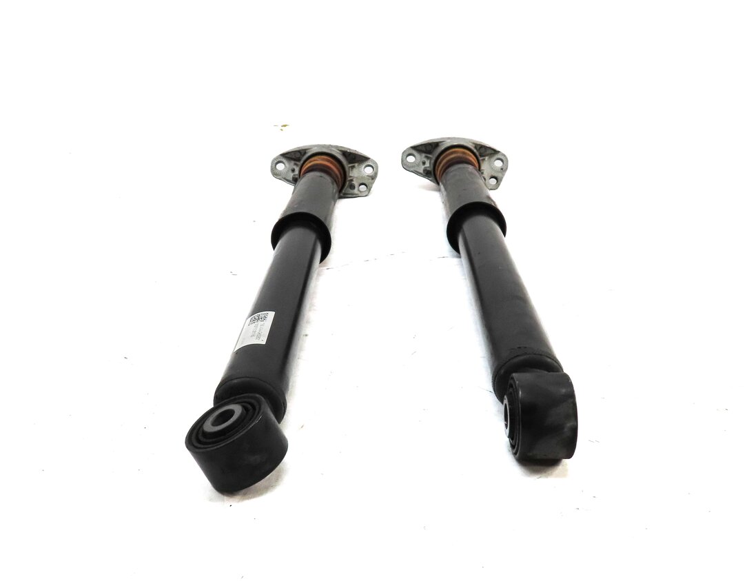 Thumbnail 2: 2017 AUDI Q3 (8U) REAR LEFT & RIGHT SUSPENSION SHOCK STRUT SET-2