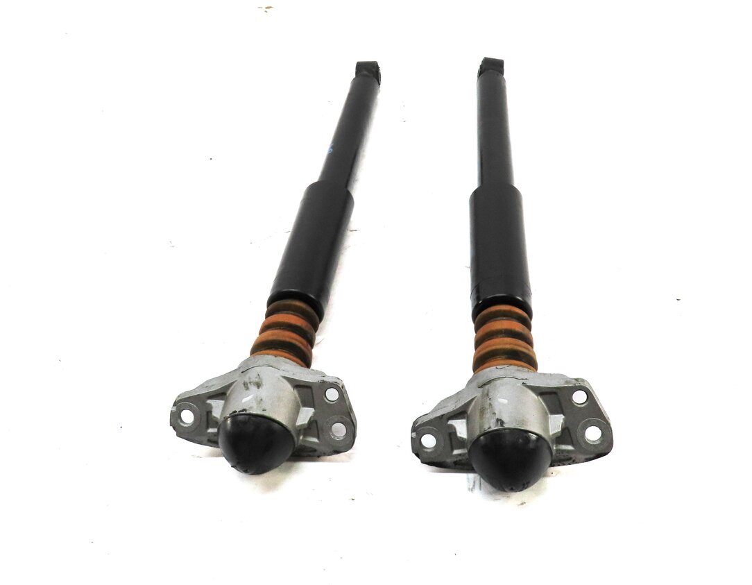 Thumbnail 4: 2017 AUDI Q3 (8U) REAR LEFT & RIGHT SUSPENSION SHOCK STRUT SET-2