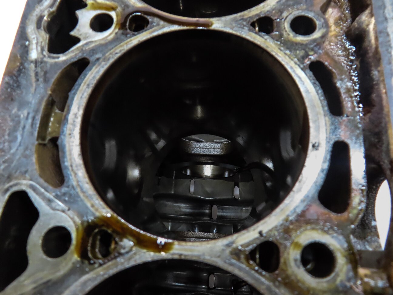 Thumbnail 11: 2014-2018 AUDI Q3 (8U) VW CC EOS TIGUAN 2.0L TURBO ENGINE CYLINDER BLOCK BARE