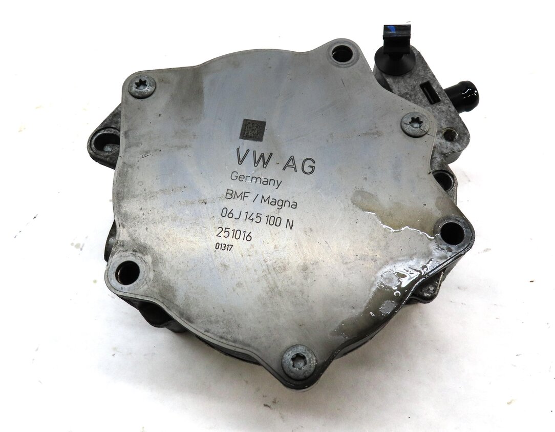 Thumbnail 4: 2015-2018 AUDI Q3 (8U) 2.0L CCTA TURBO ENGINE BRAKE VACUUM PUMP