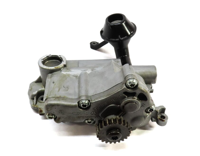 Thumbnail 2: 2017 AUDI Q3 (8U) 2.0L CCTA TURBO ENGINE OIL PUMP w/ PICKUP TUBE