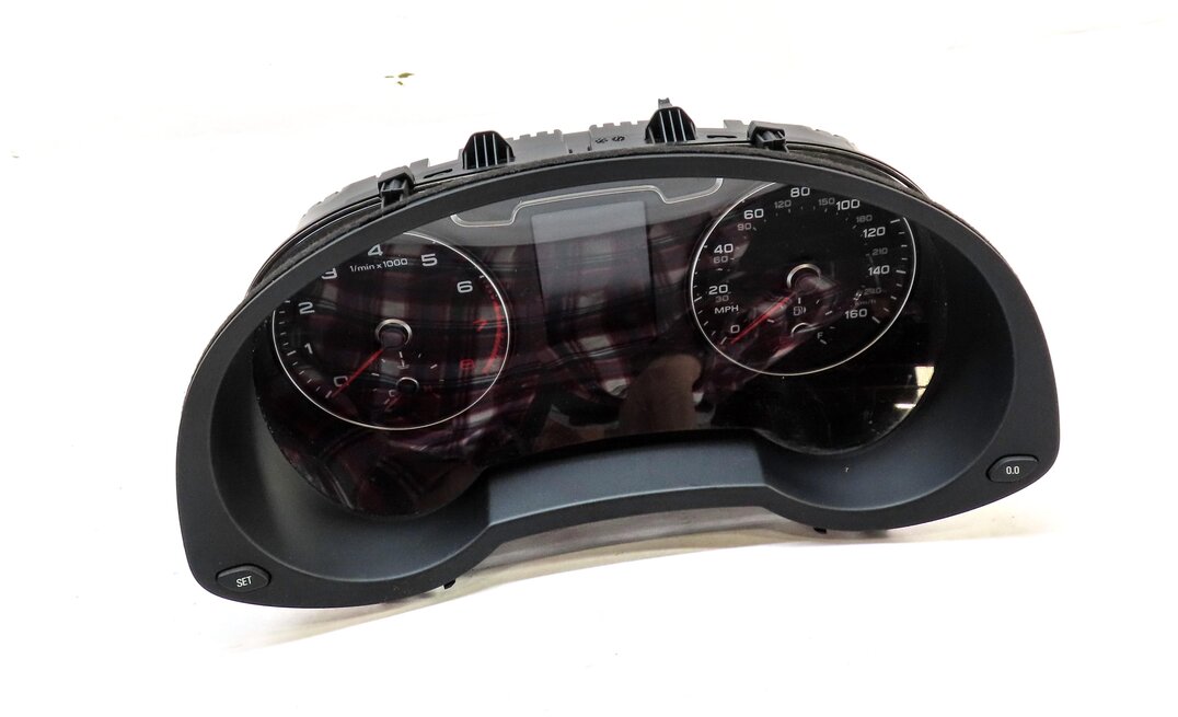 Thumbnail 2: 2015-2017 AUDI Q3 (8U) SPEEDOMETER INSTRUMENT GAUGE CLUSTER (78k MILES)