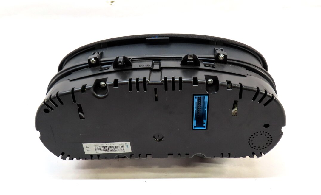 Thumbnail 3: 2015-2017 AUDI Q3 (8U) SPEEDOMETER INSTRUMENT GAUGE CLUSTER (78k MILES)